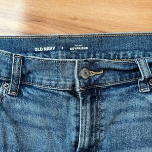 Old Navy Boyfriend mid rise